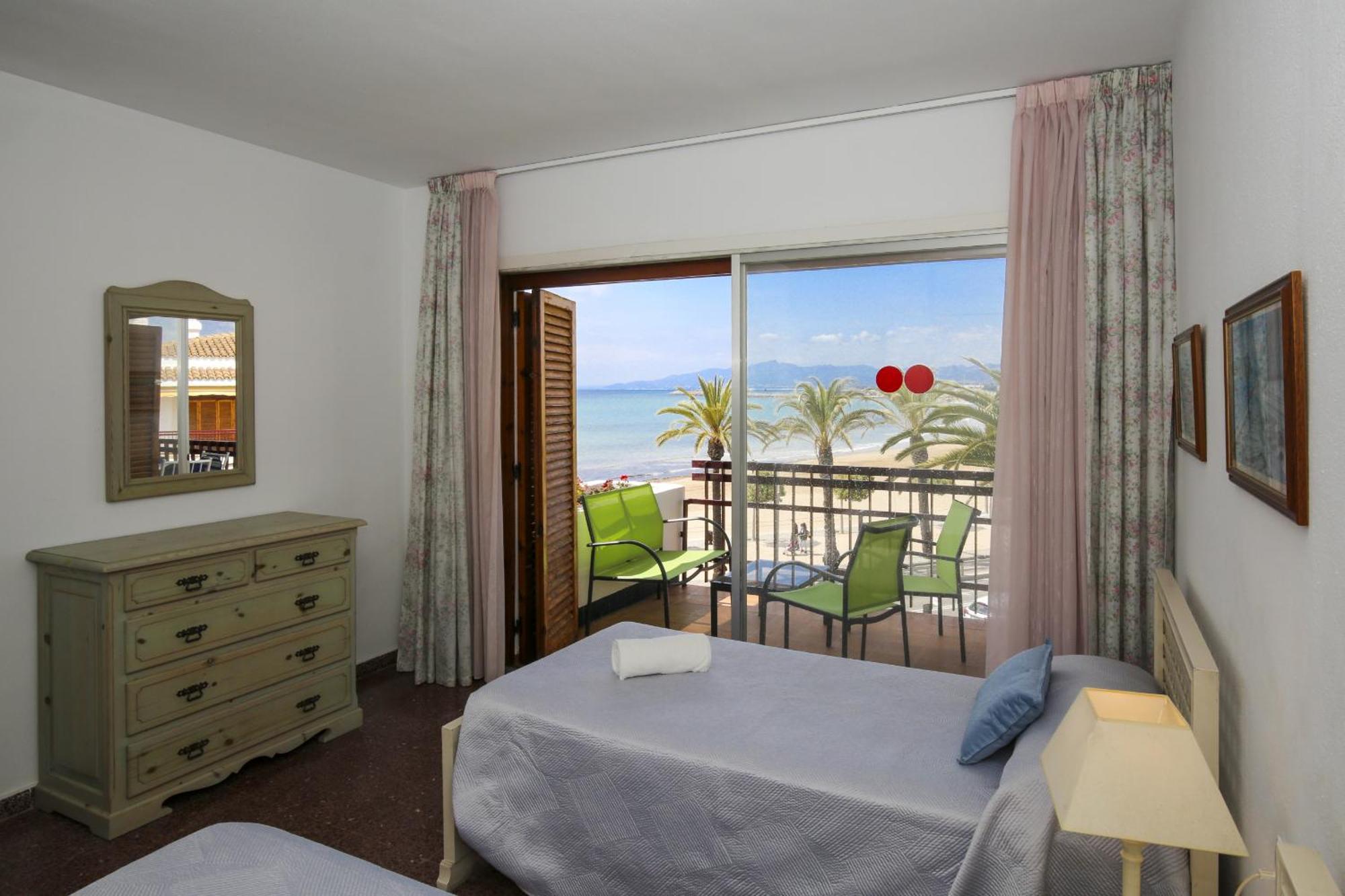 Apartamento New Playazul 4 Cambrils Exterior foto